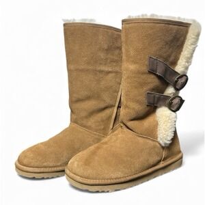 UGG ALETHEIA Women's Boots Suede Chestnut Brown US 8 Lining EUC Warm Comfortable
